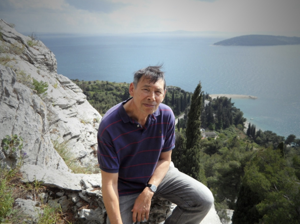 Dr Gerald Moy